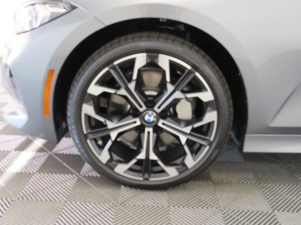 2025 Bmw 330i photo 31