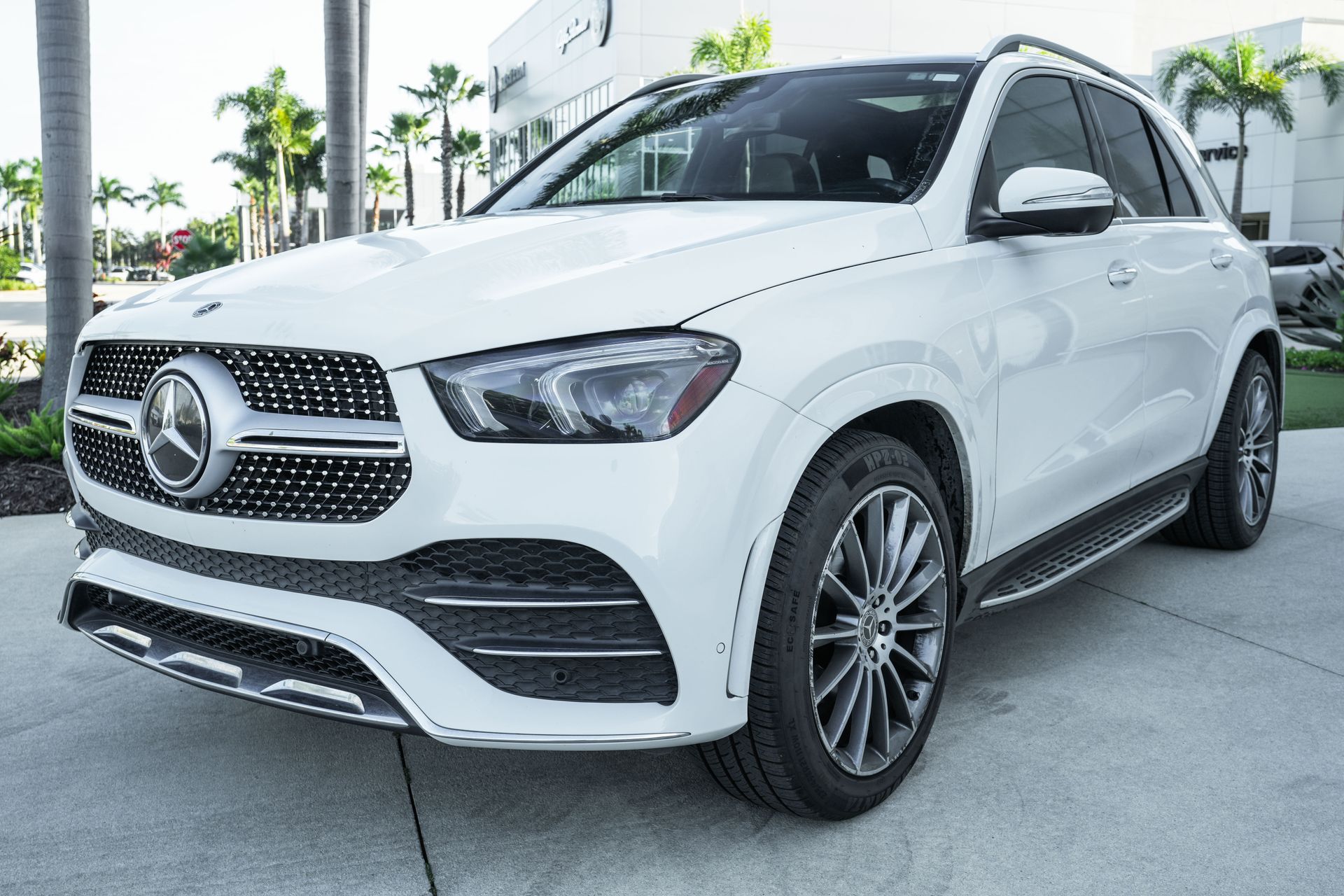 2023 Mercedes Benz GLE 350 4MATIC photo 3