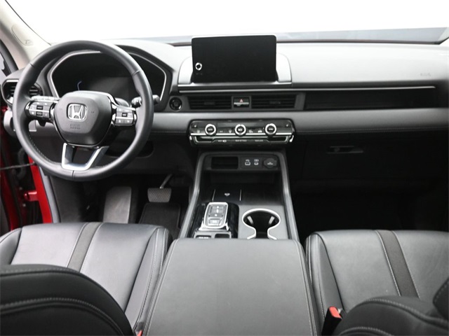 2025 Honda Pilot Touring photo 13