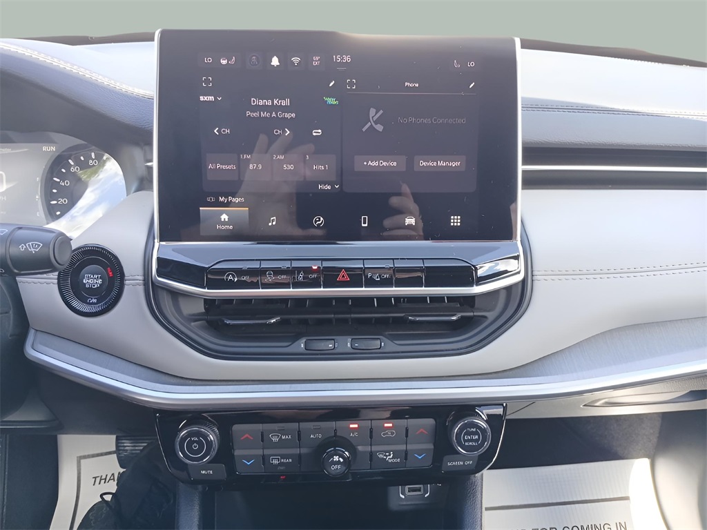 2024 Jeep Compass Limited photo 14