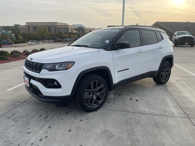 2026 Jeep Compass Limited Altitude's photo