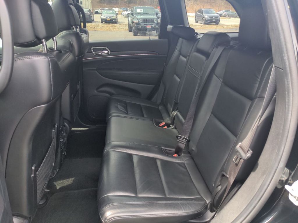 2022 Jeep Cherokee Limited photo 19