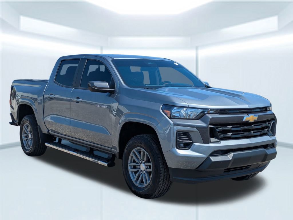 2023 Chevrolet Colorado LT photo 7