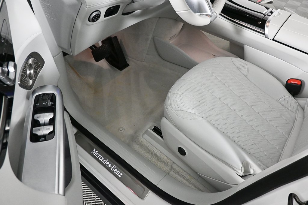 2024 Mercedes Benz EQE SUV 350 photo 6