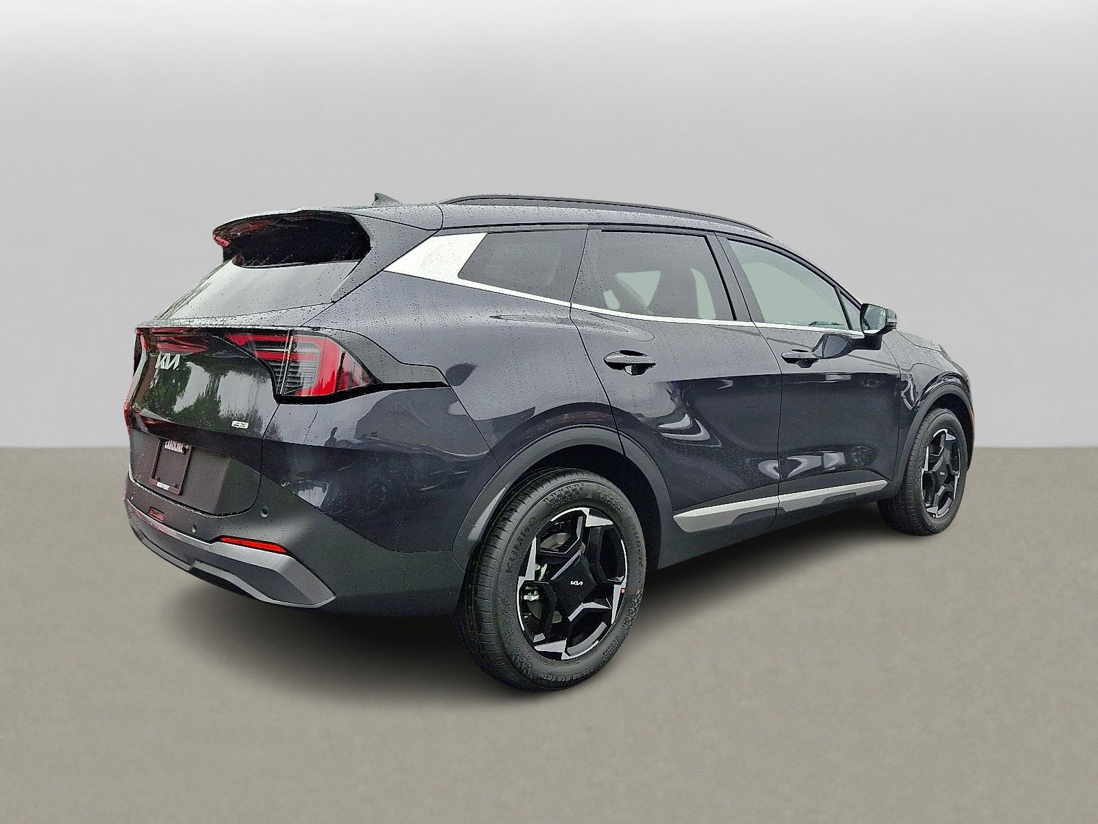 2026 Kia Sportage EX photo 4