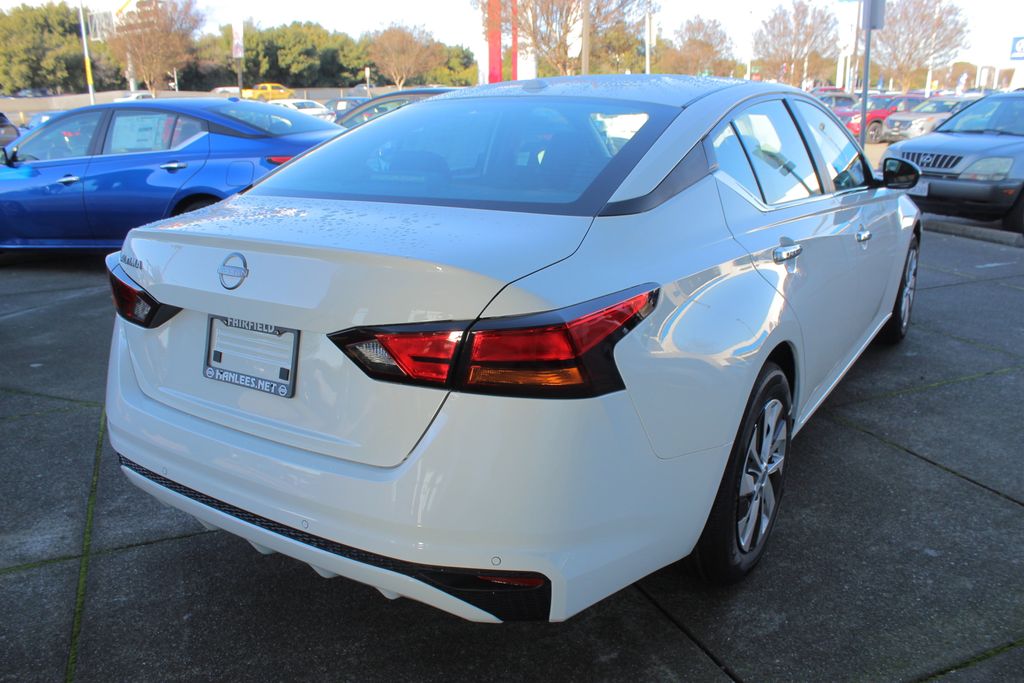 2025 Nissan Altima 2.5 S photo 3