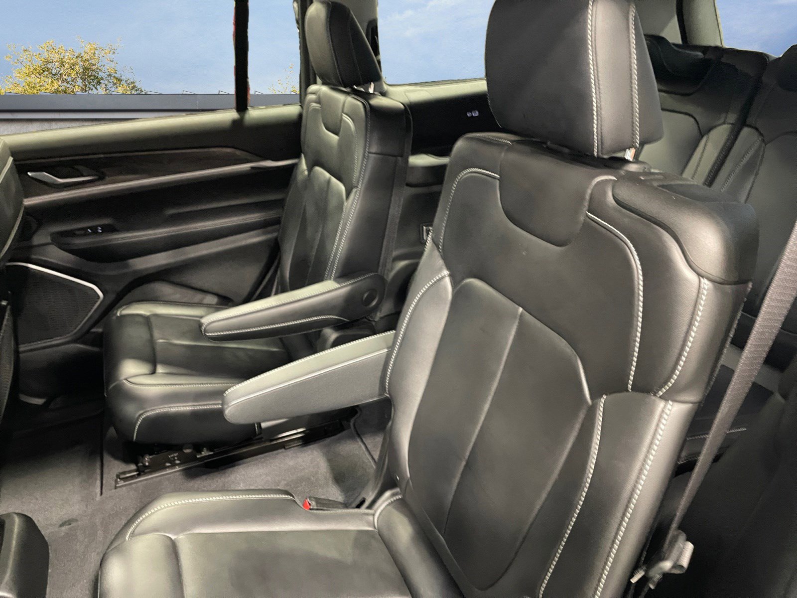 2021 Jeep Grand Cherokee Limited photo 6