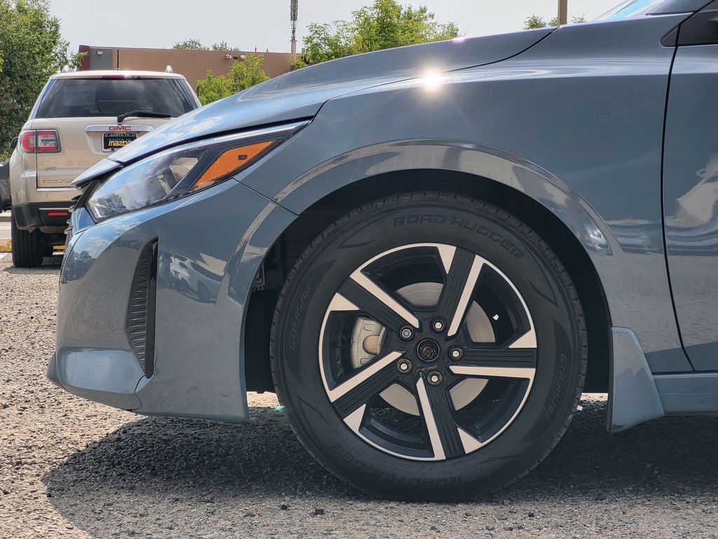 2024 Nissan Sentra SV photo 9