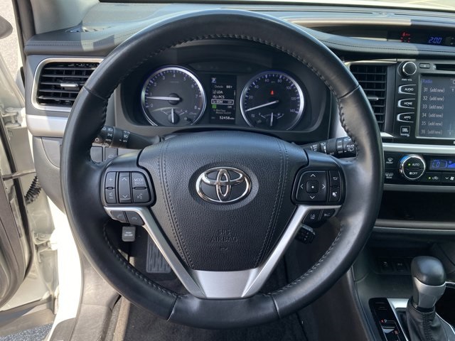 2019 Toyota Highlander Limited Platinum photo 36