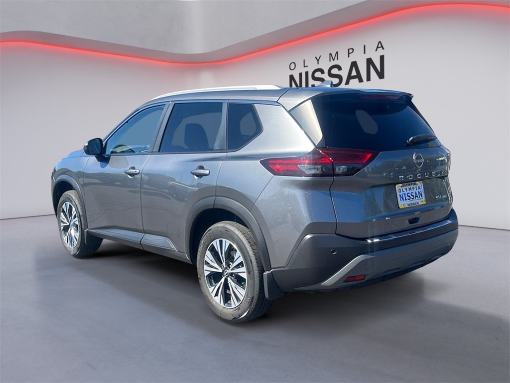 2023 Nissan Rogue SV photo 2