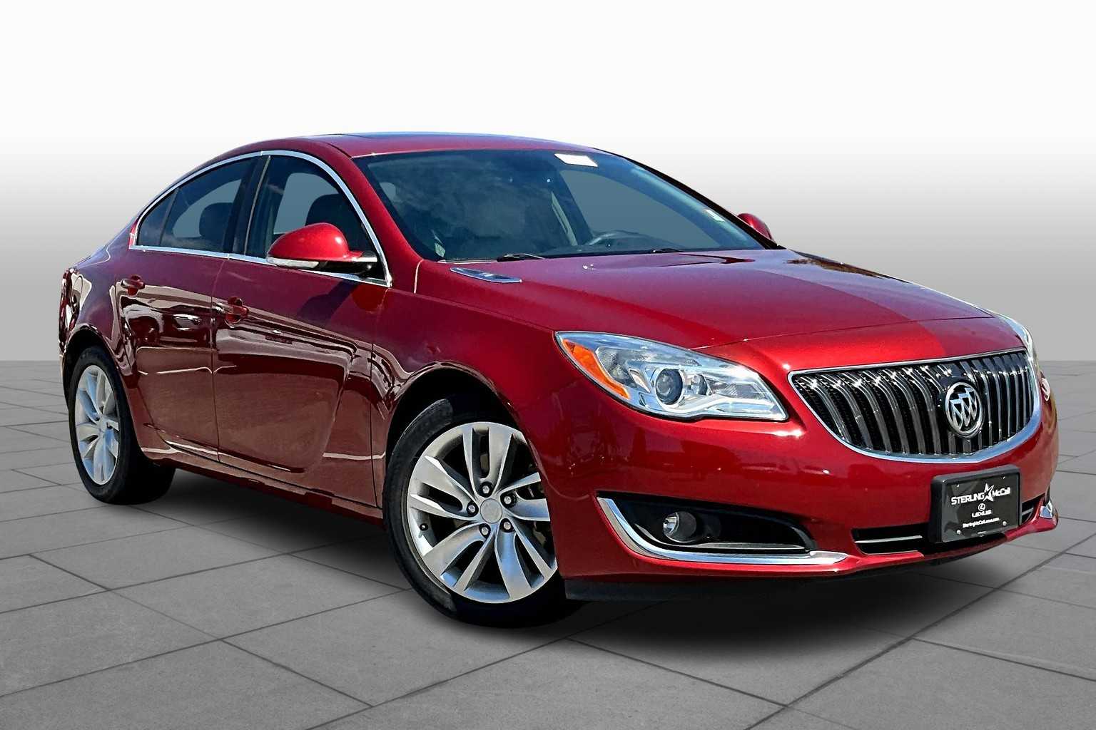 2015 Buick Regal photo 2