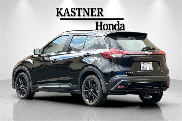 2024 Nissan Kicks SR photo 4