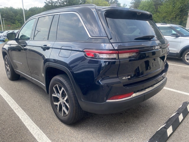 2024 Jeep Grand Cherokee Limited photo 7