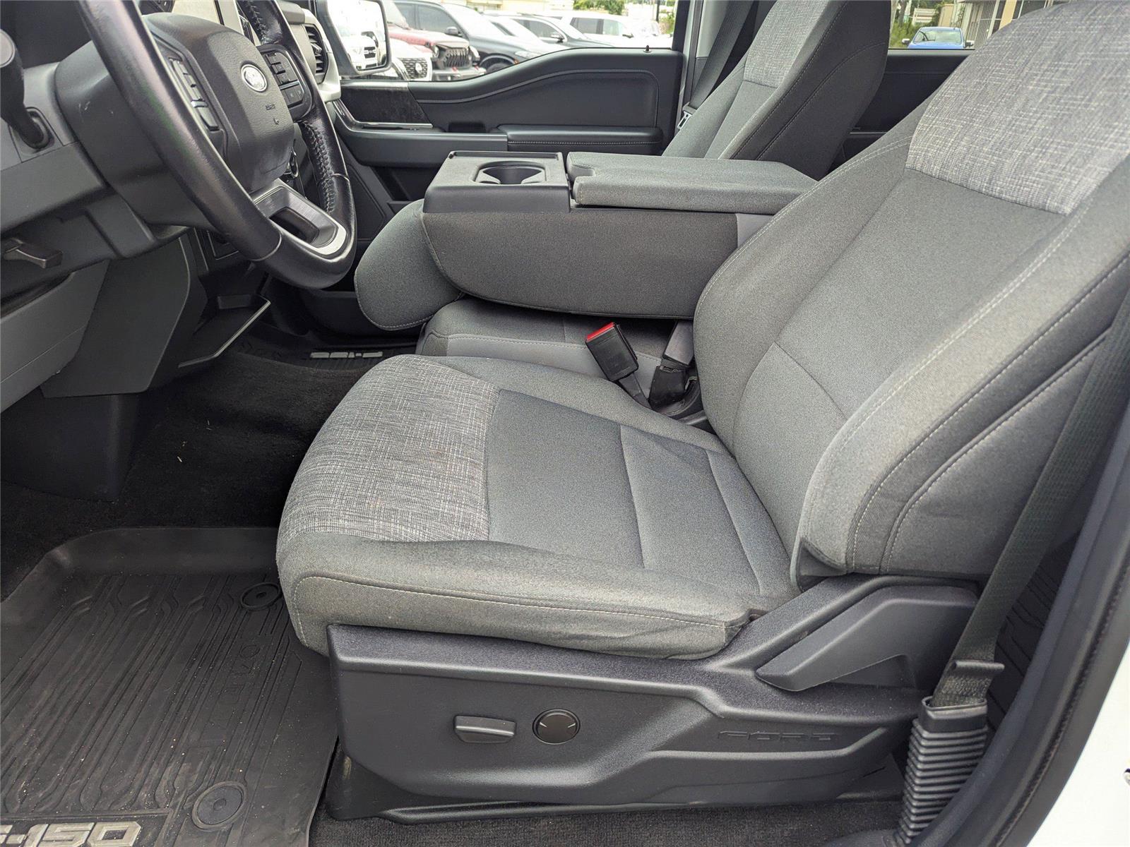 2022 Ford F-150 XLT photo 14