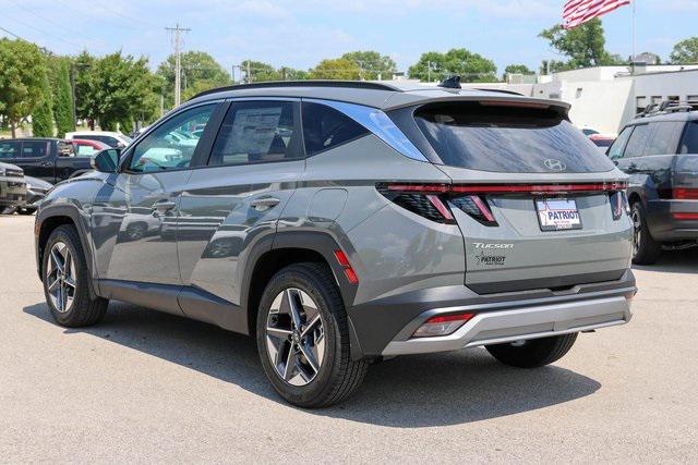 New 2025 Gray Hyundai SEL Convenience FWD image 3