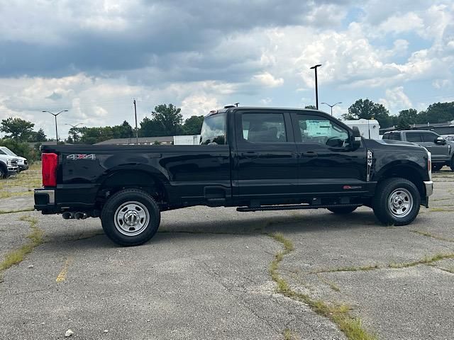 2026 Ford F-350 XL photo 12