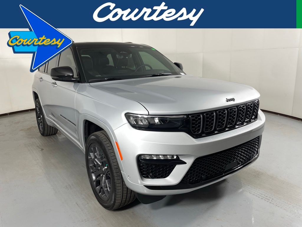 2025 Jeep Grand Cherokee Summit Reserve's photo