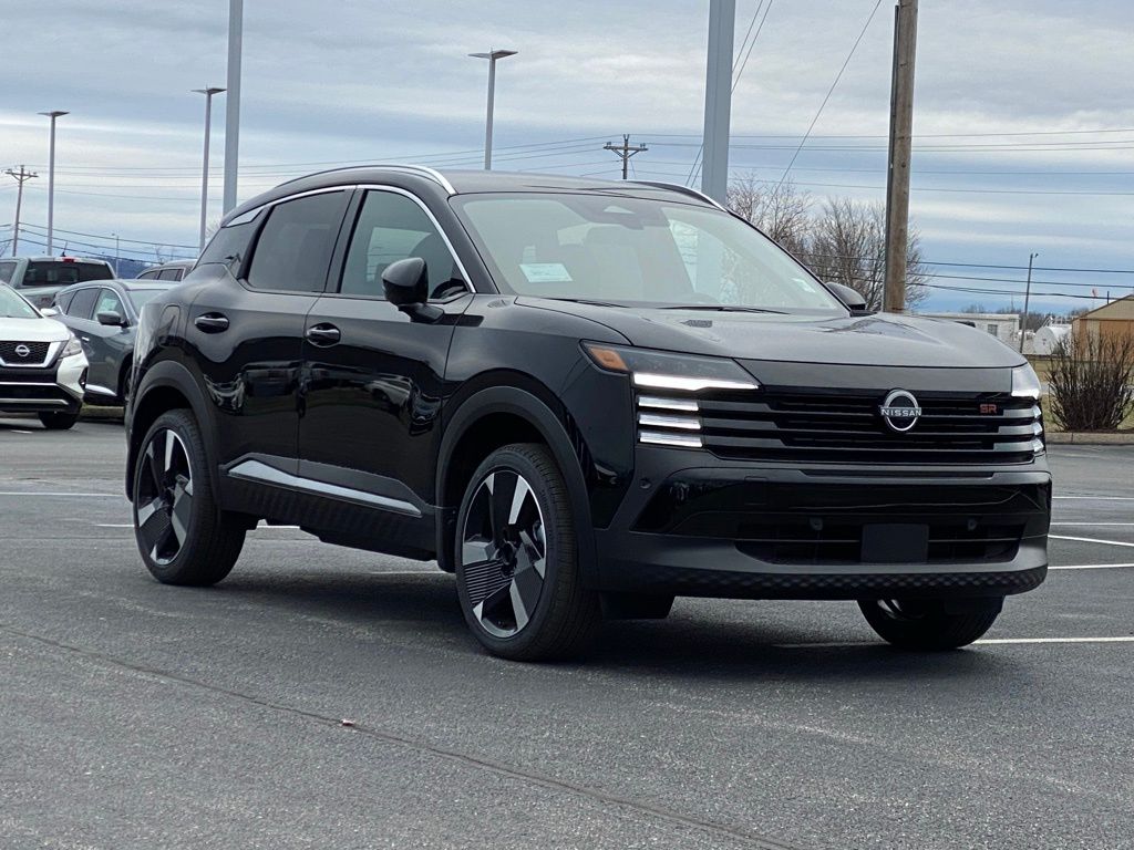 2025 Nissan Kicks SR photo 2