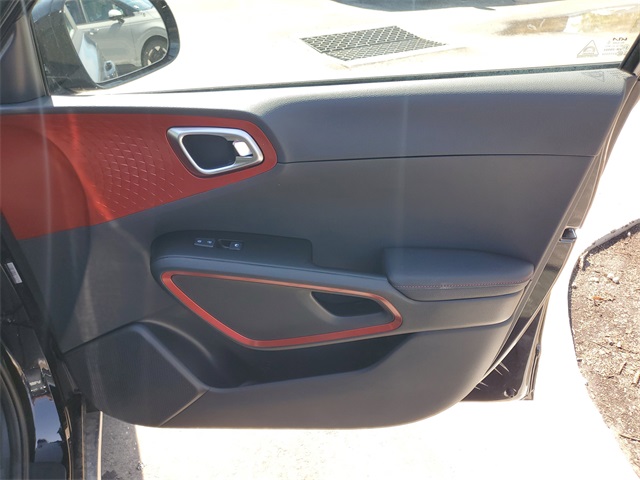 2025 Kia Soul GT-Line photo 33