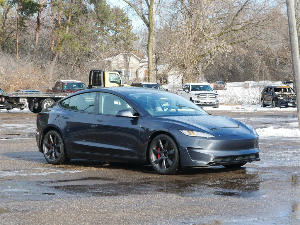 2024 Tesla Model 3 Performance's photo