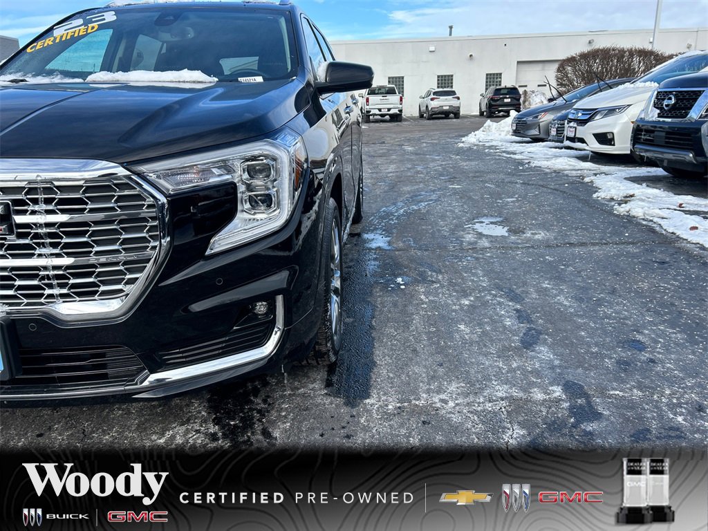 2023 GMC TERRAIN - Image 10