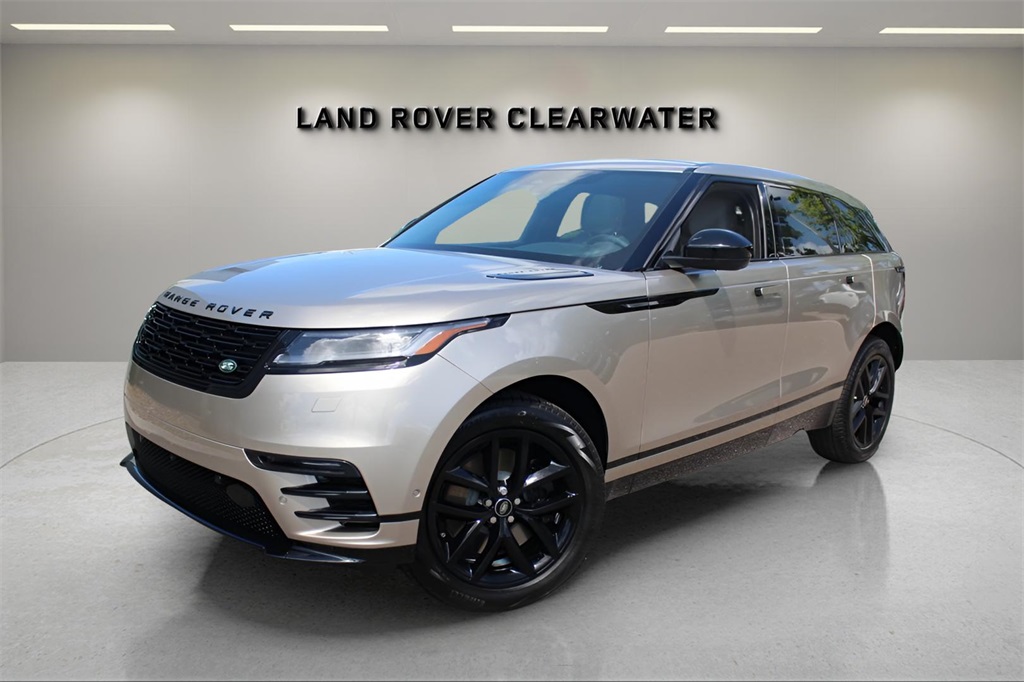 2026 Land Rover Range Rover Velar Dynamic SE's photo