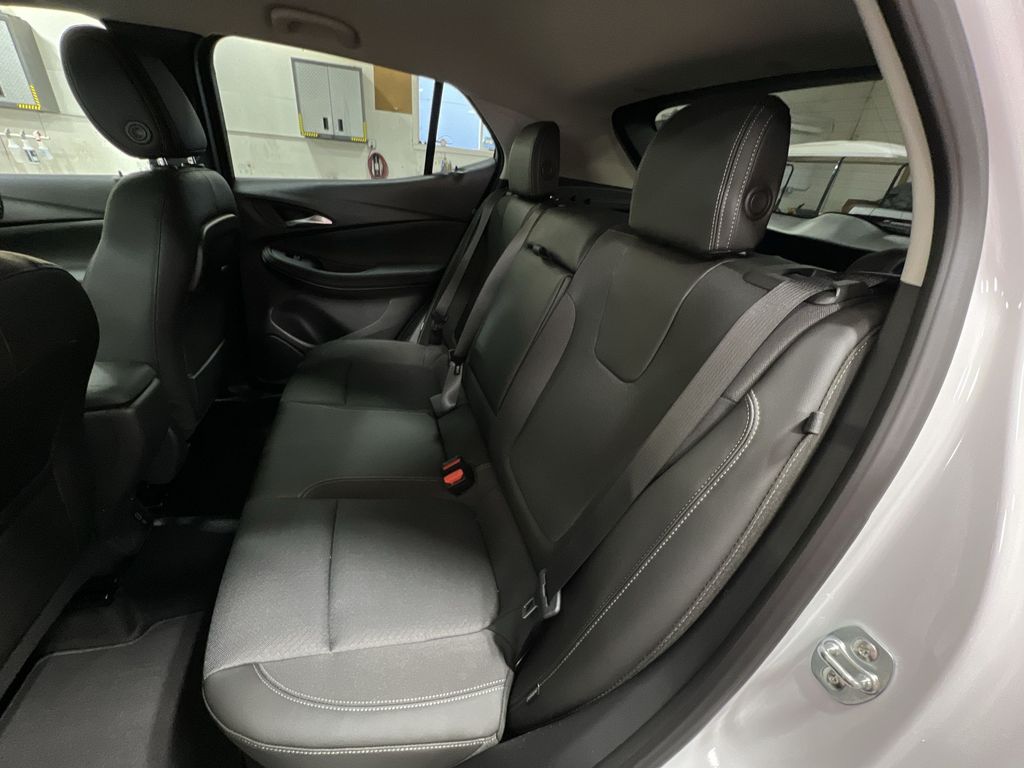 2025 Buick Encore GX Preferred photo 21