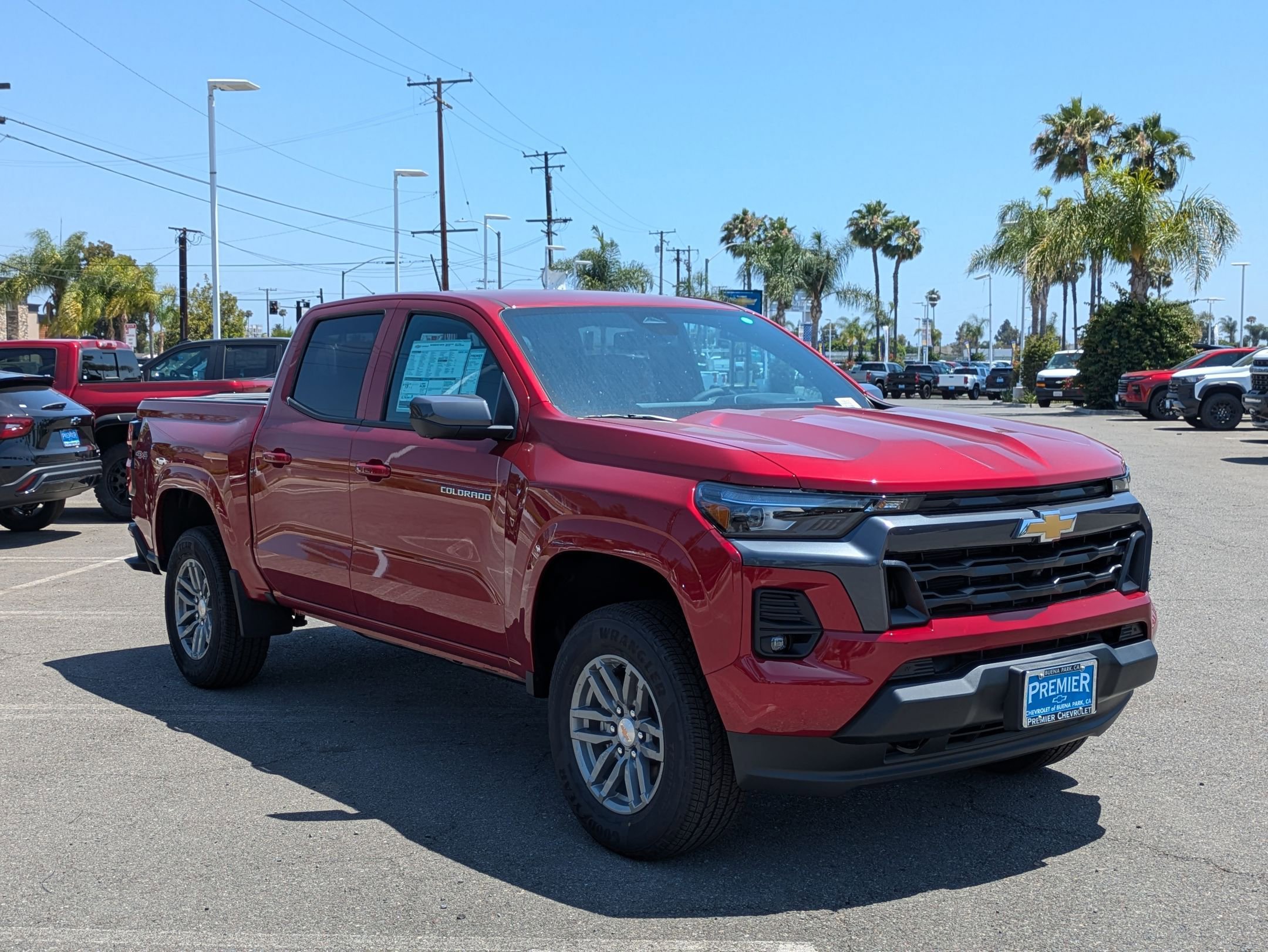 2025 Chevrolet Colorado Work Truck LT photo 7