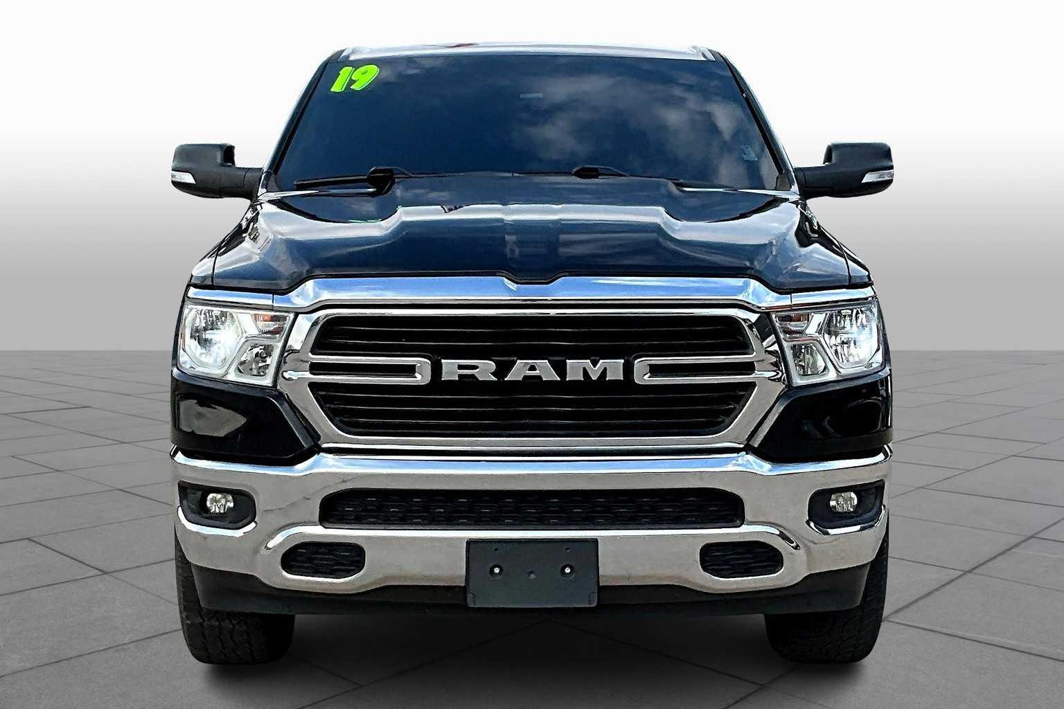 2019 Ram 1500 Big Horn Lone Star photo 2