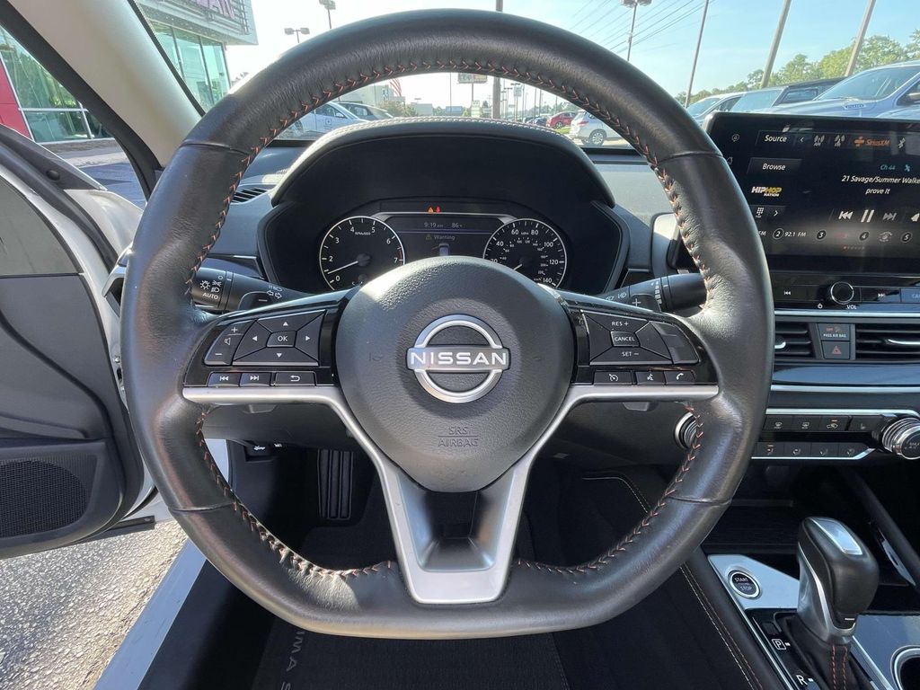 2024 Nissan Altima 2.5 SR photo 15