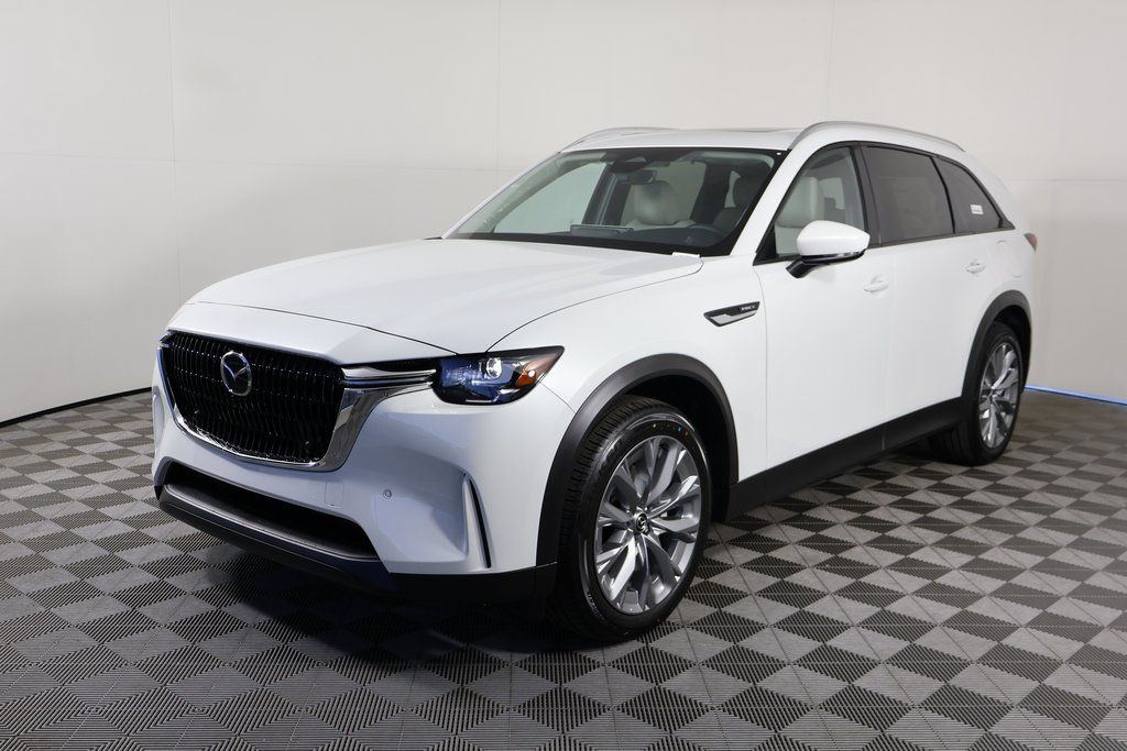 2026 Mazda CX-90 Preferred Package's photo