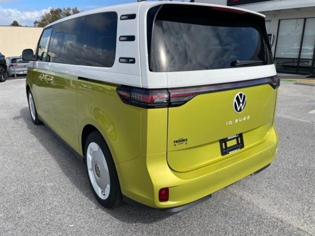 2025 Volkswagen ID. Buzz photo 4