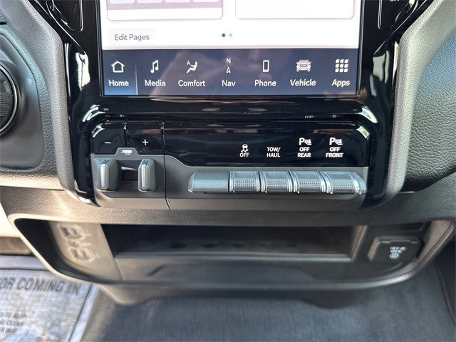 2024 Ram 2500 Big Horn photo 19