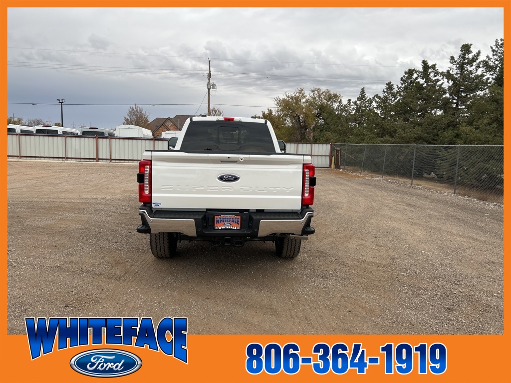 2026 Ford F-350 Lariat photo 4
