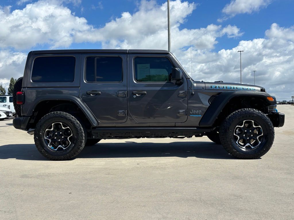 2022 Jeep Wrangler Unlimited Rubicon 4xe photo 2