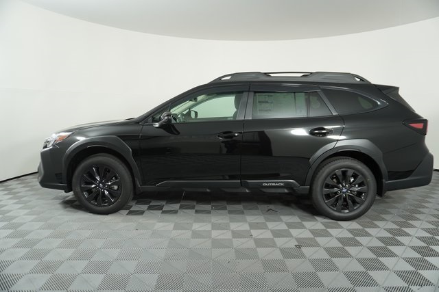 2025 Subaru Outback Onyx Edition photo 3