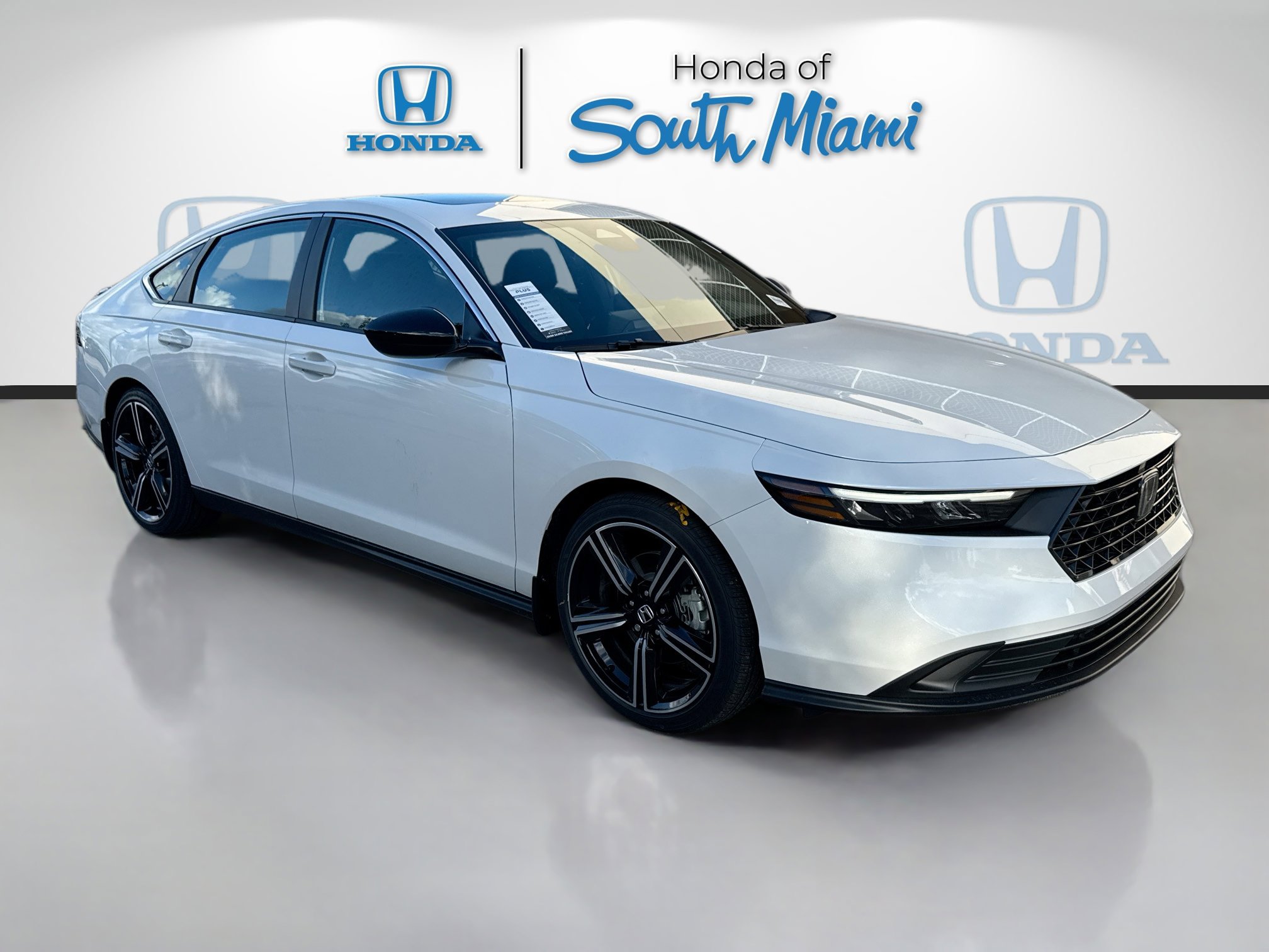 2025 Honda Accord Hybrid Sport's photo