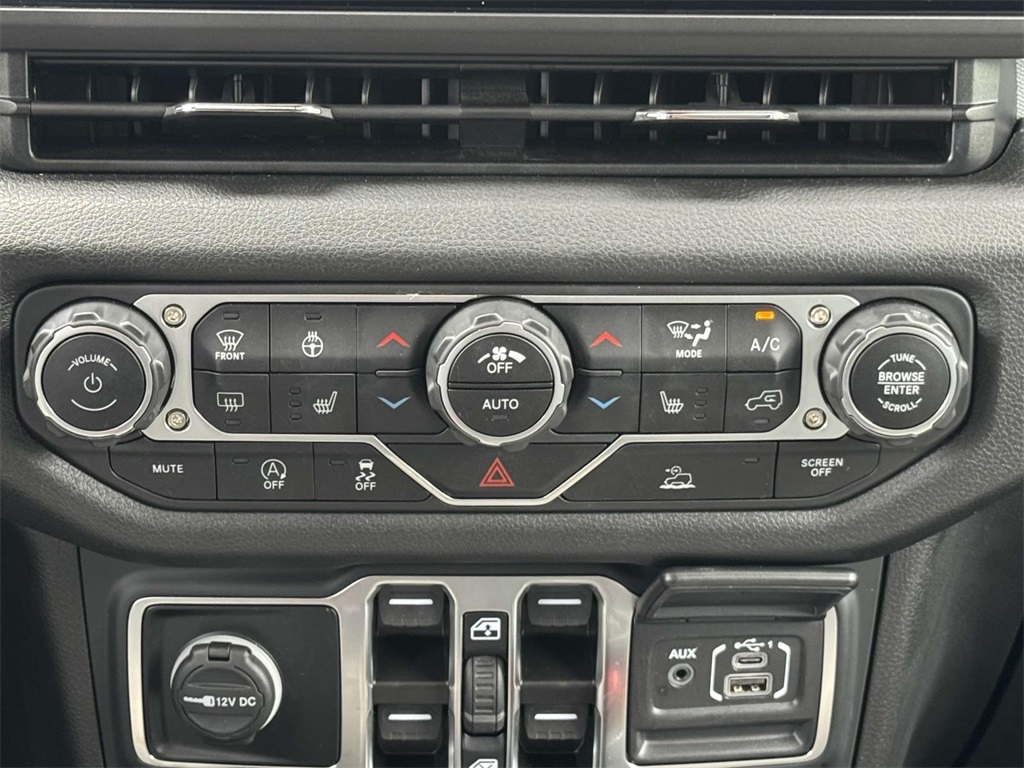 2025 Jeep Wrangler Unlimited Sport S photo 19