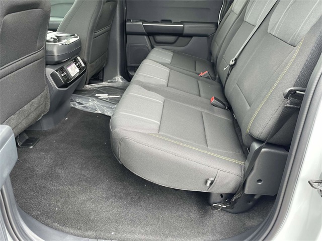 2025 Ford F-150 STX photo 4