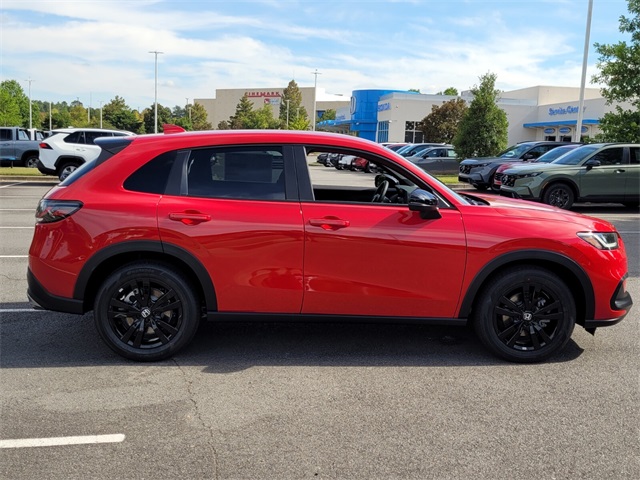 2026 Honda HR-V Sport photo 2