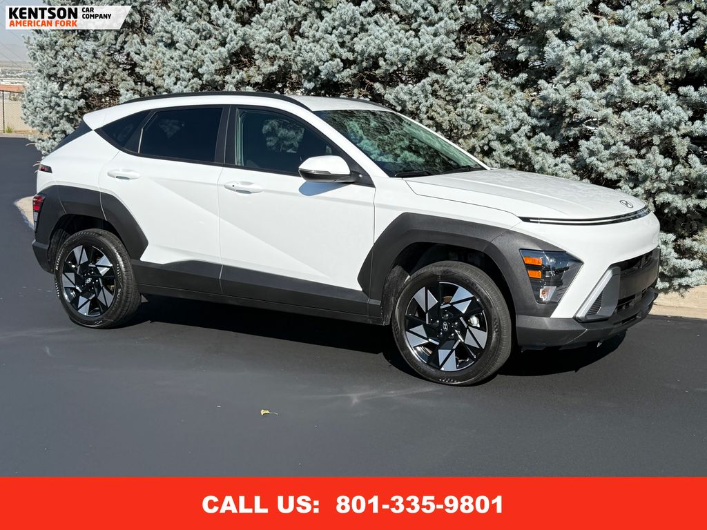 2025 Hyundai Kona SEL photo 10