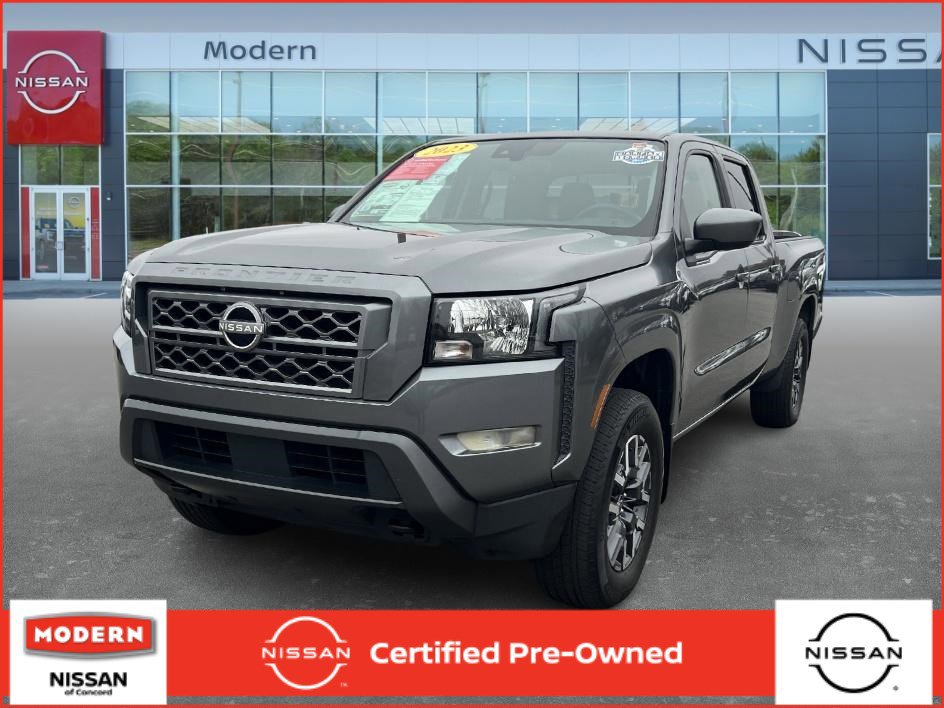 2023 Nissan Frontier SV's photo