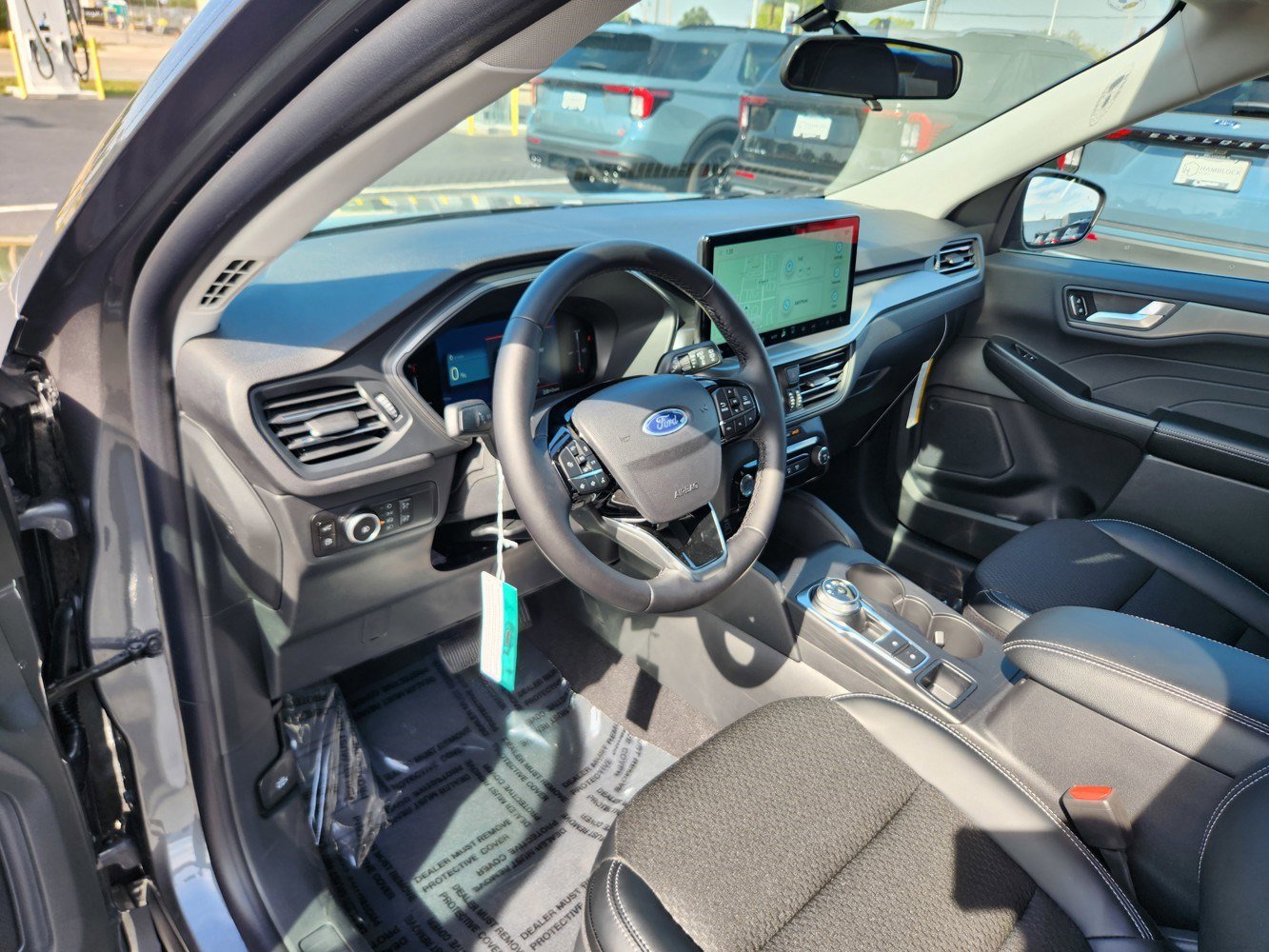 2026 Ford Escape Plug-In Hybrid photo 2