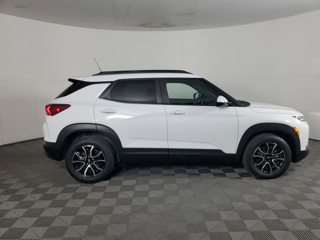 2023 Chevrolet Trailblazer ACTIV photo 3