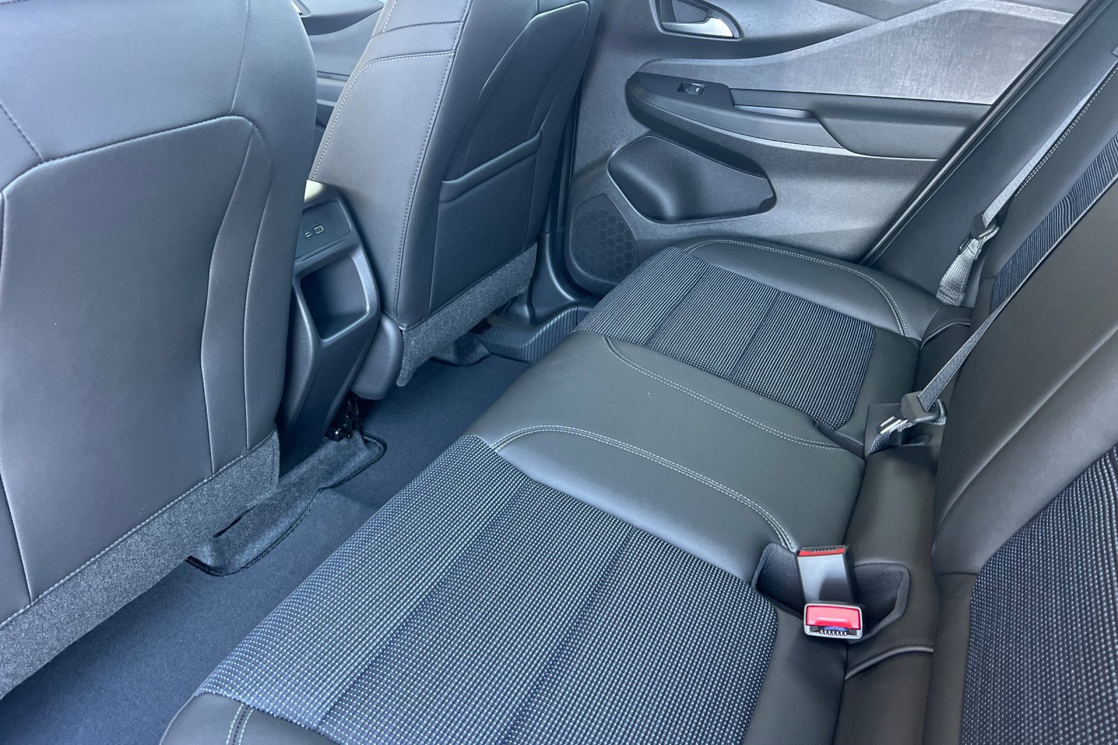 2025 Buick Envista Preferred photo 10