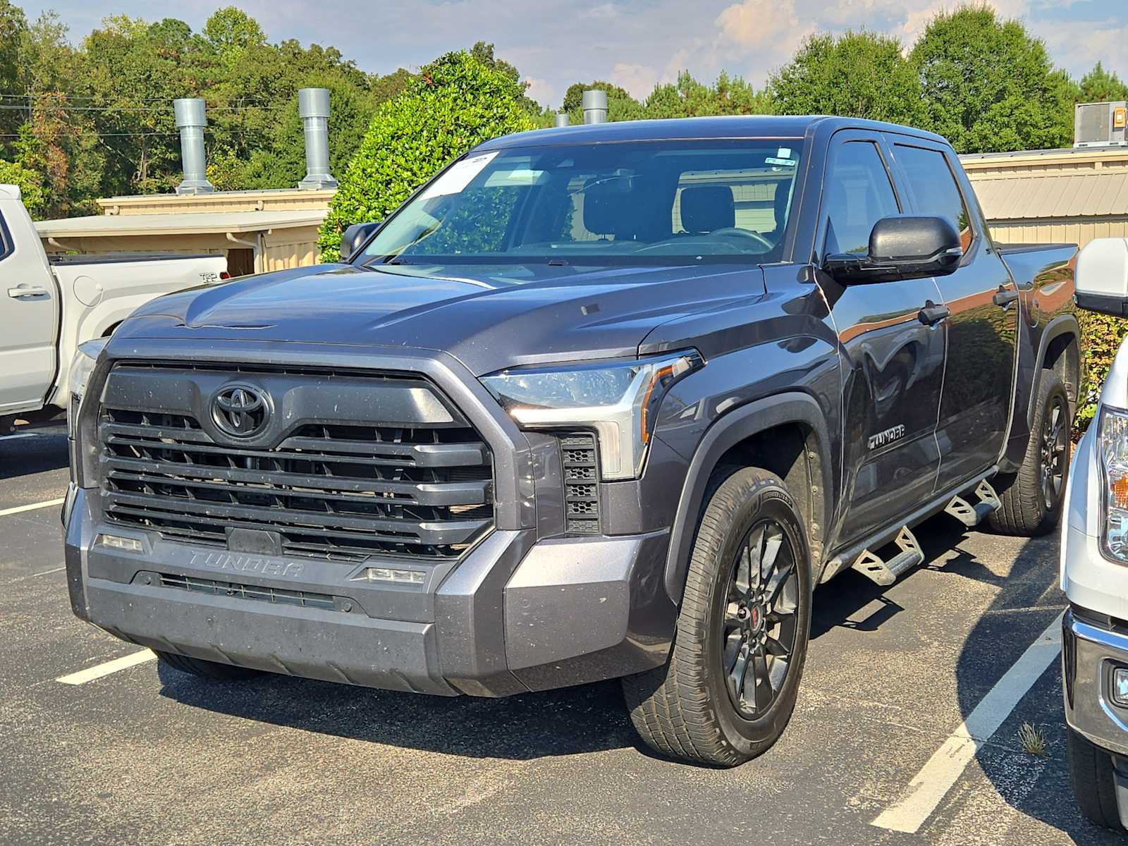 2023 Toyota Tundra SR5 photo 3