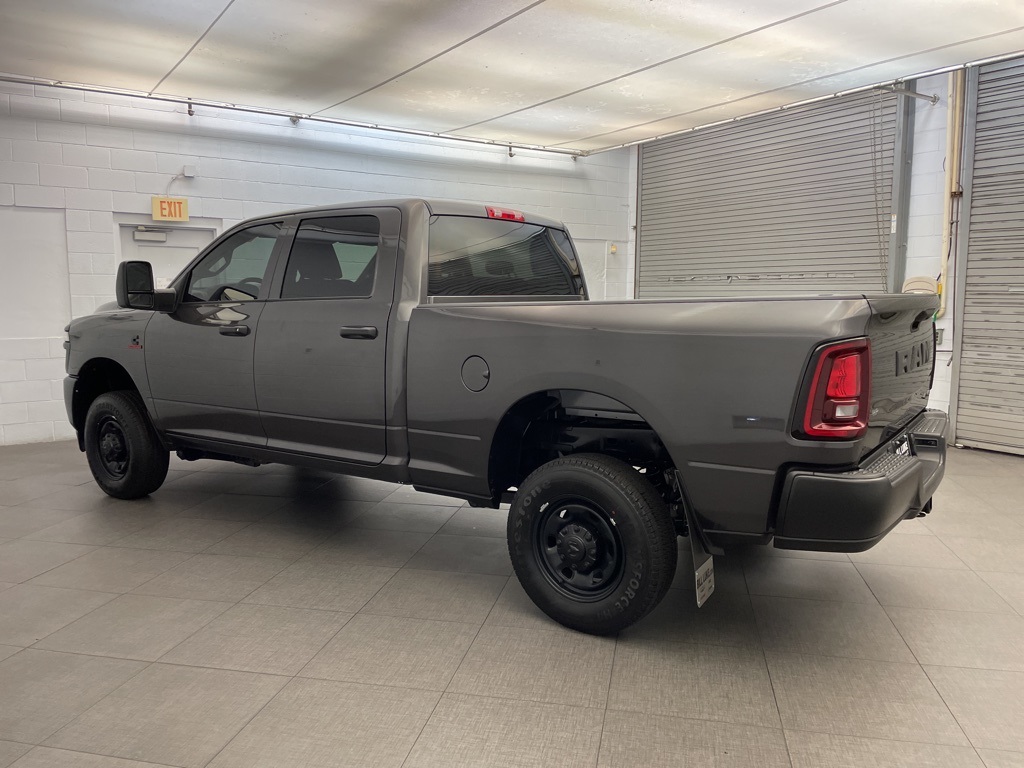 2025 Ram 2500 Tradesman photo 2