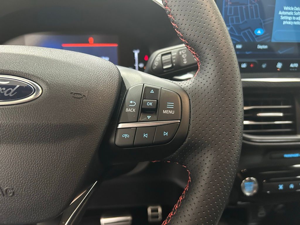 2024 Ford Escape ST-Line Select photo 23