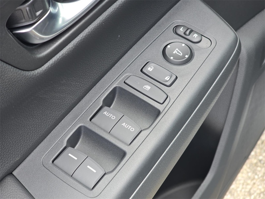 2026 Honda CR-V EX photo 23