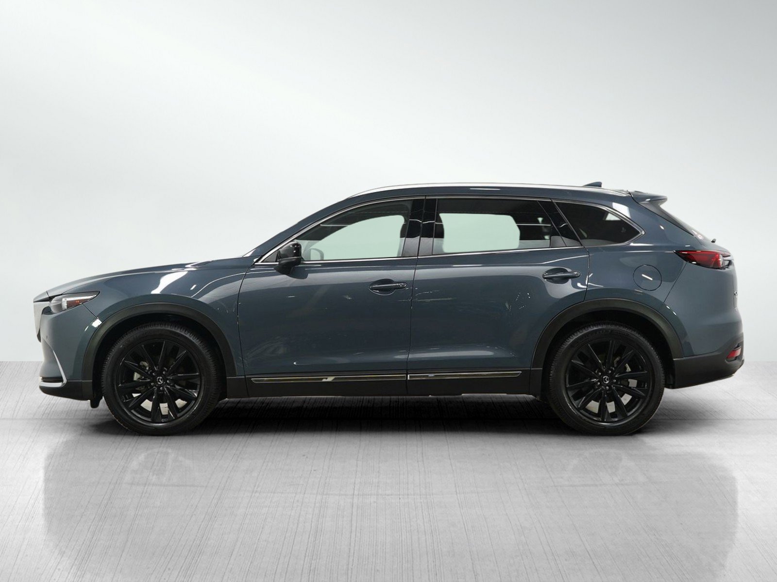 Used 2023 Mazda CX-9 Carbon Edition with VIN JM3TCBDY6P0636990 for sale in Burnsville, Minnesota
